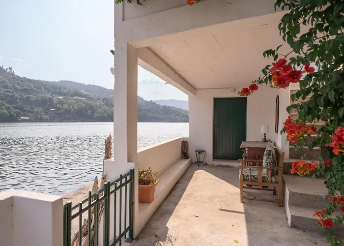 Feel Discovery Casa Do Rio Douro Valley * Ribadouro